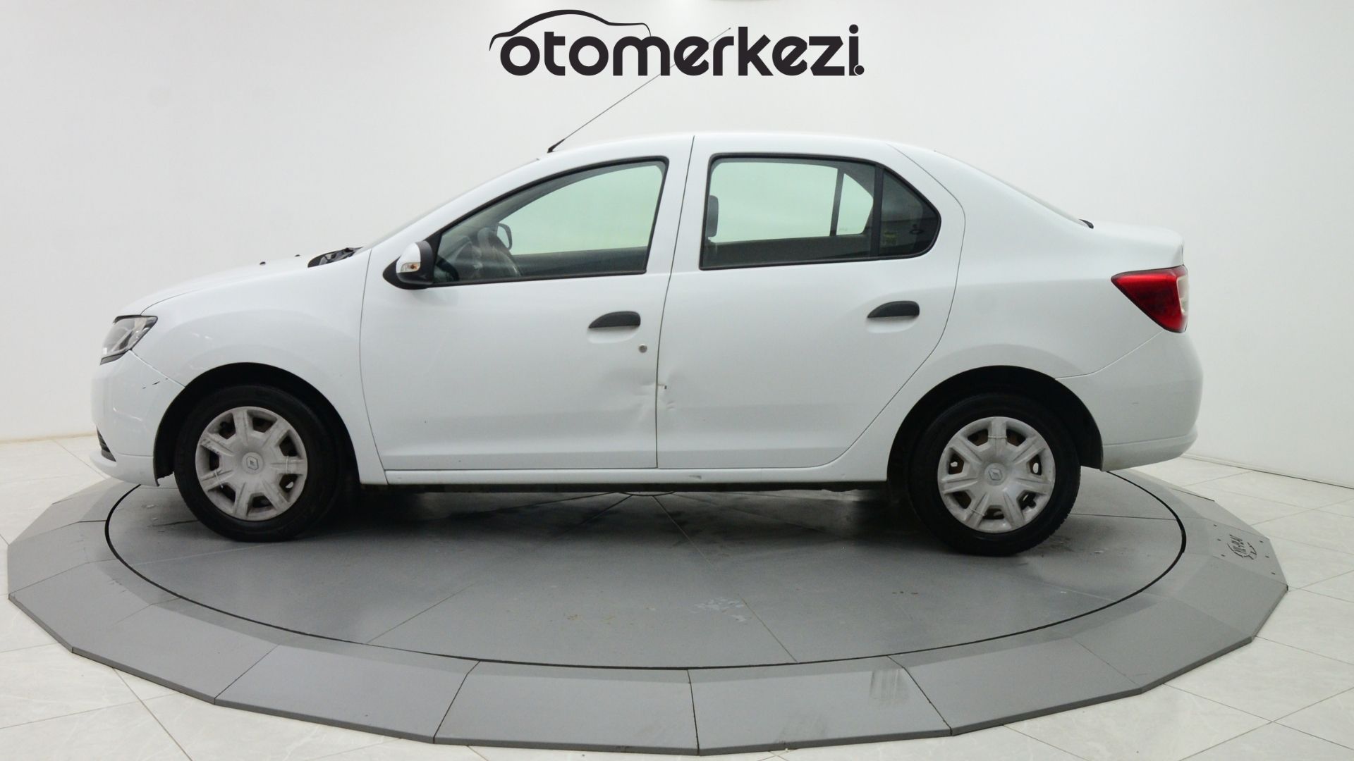 RENAULT SYMBOL 13