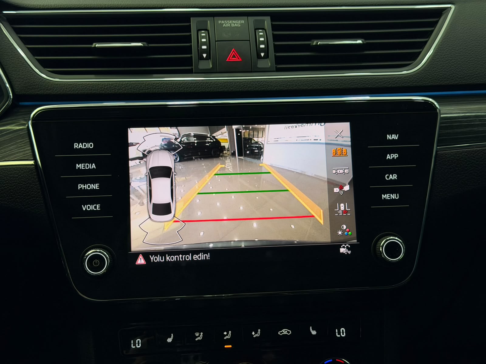 SKODA SUPERB 5