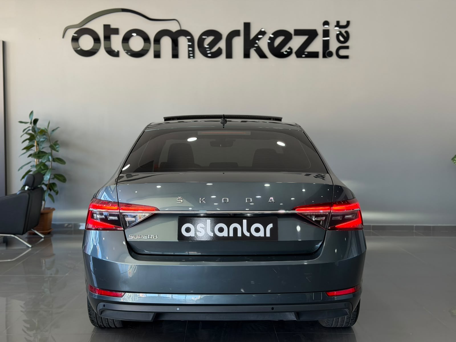 SKODA SUPERB 6