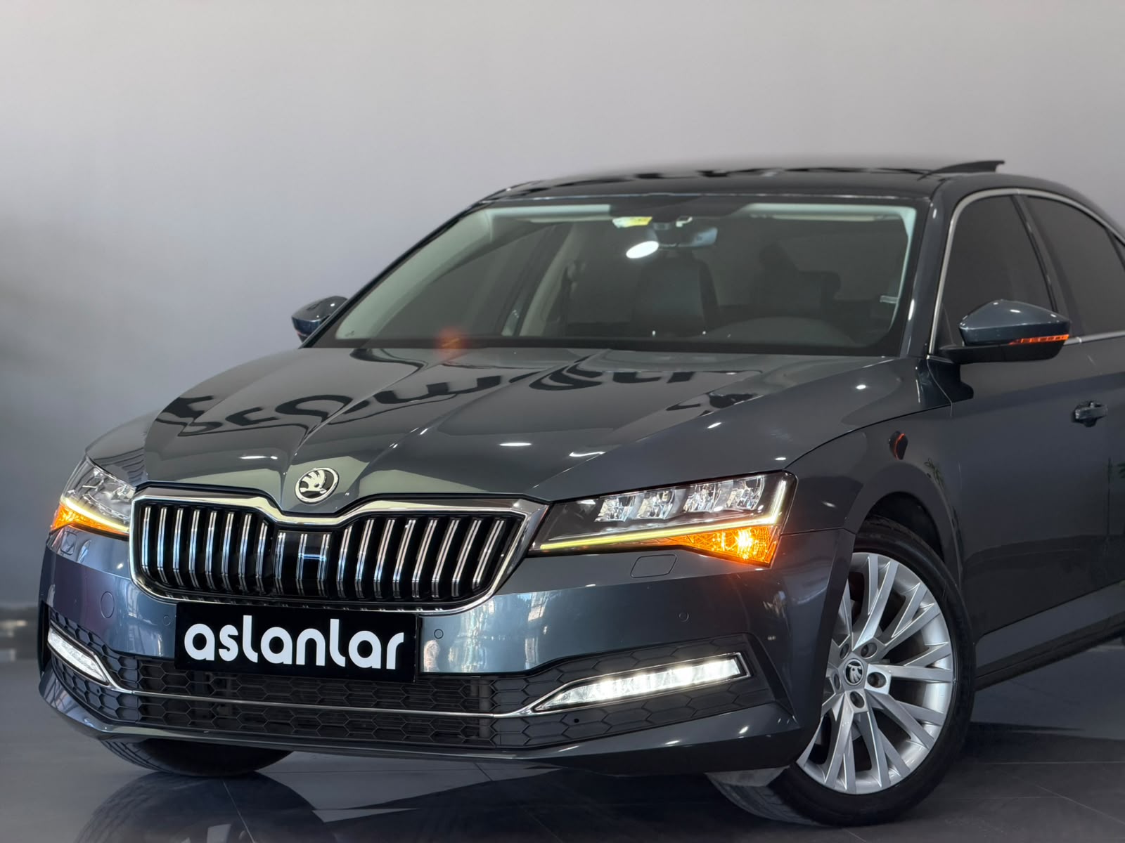 SKODA SUPERB 10