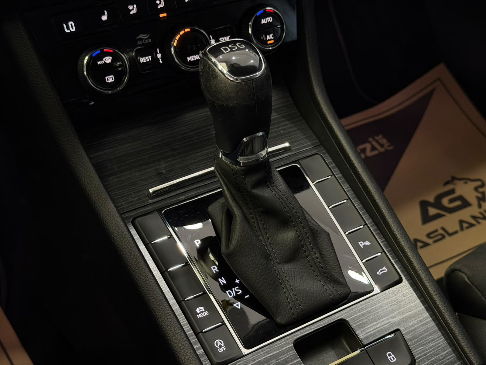 SKODA SUPERB 16