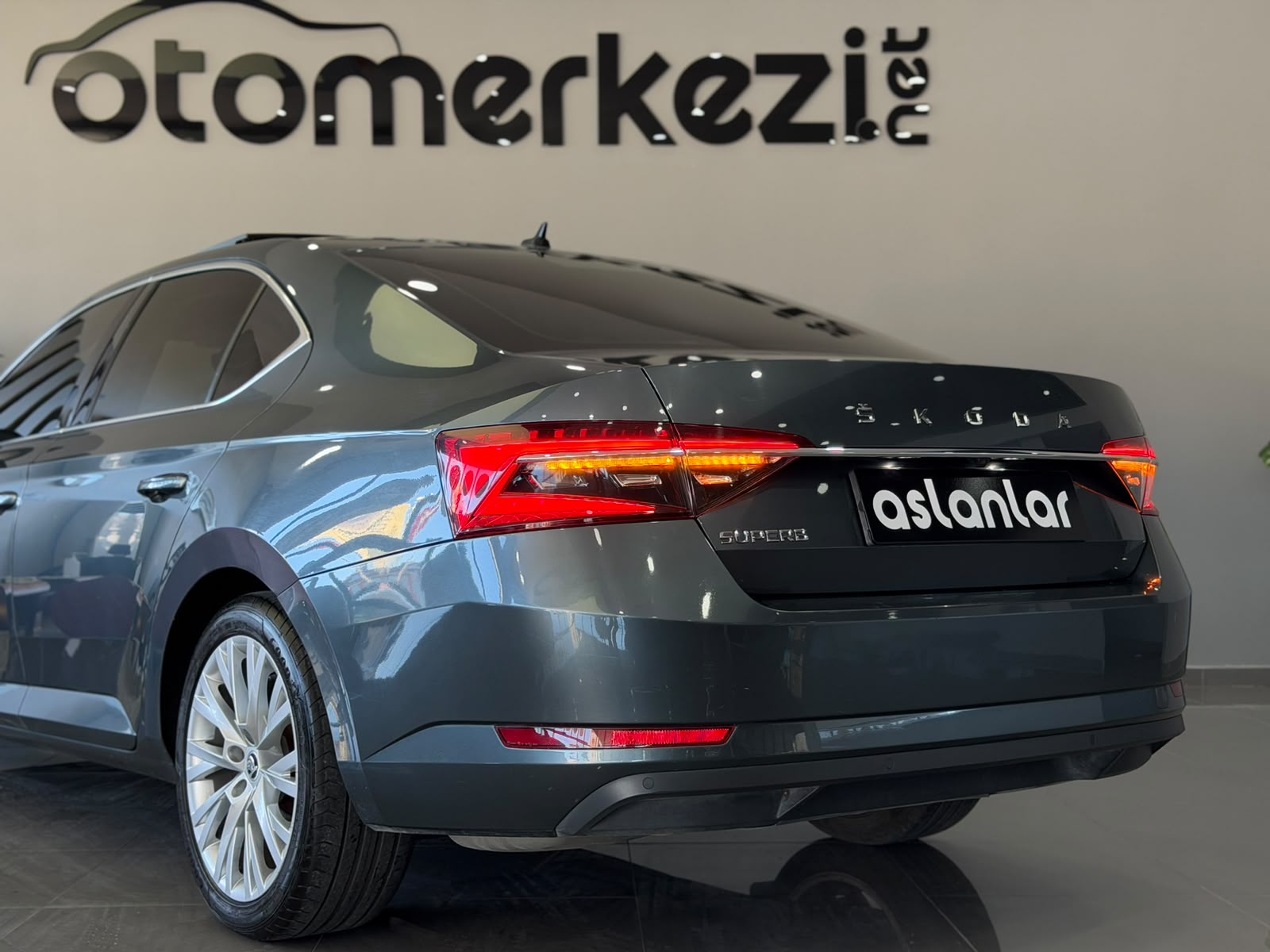 SKODA SUPERB 31