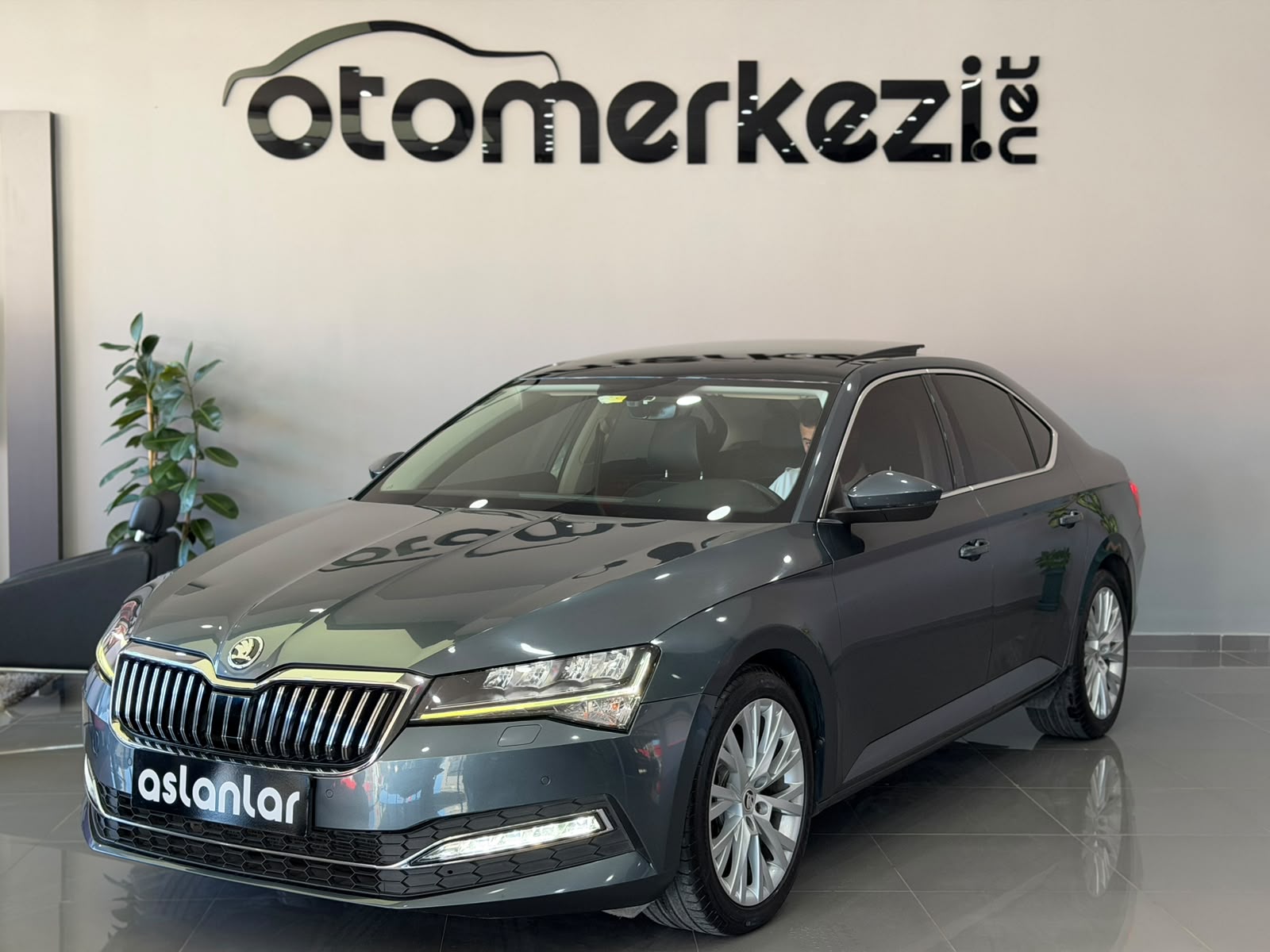 SKODA SUPERB 32