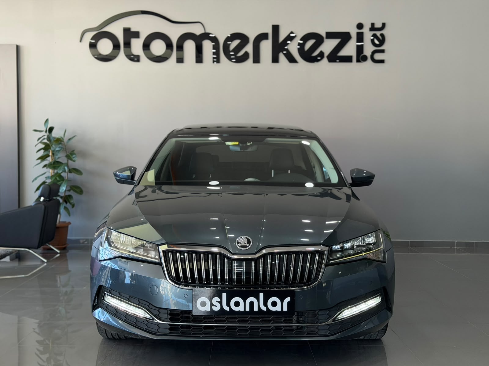 SKODA SUPERB 33