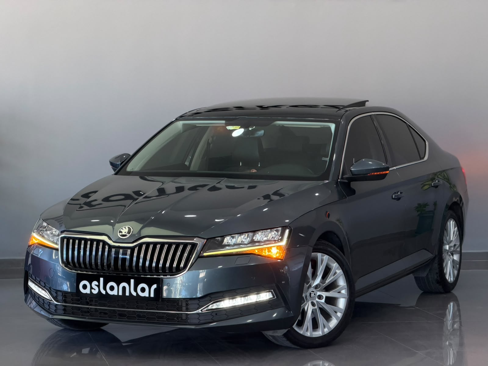 SKODA SUPERB 36