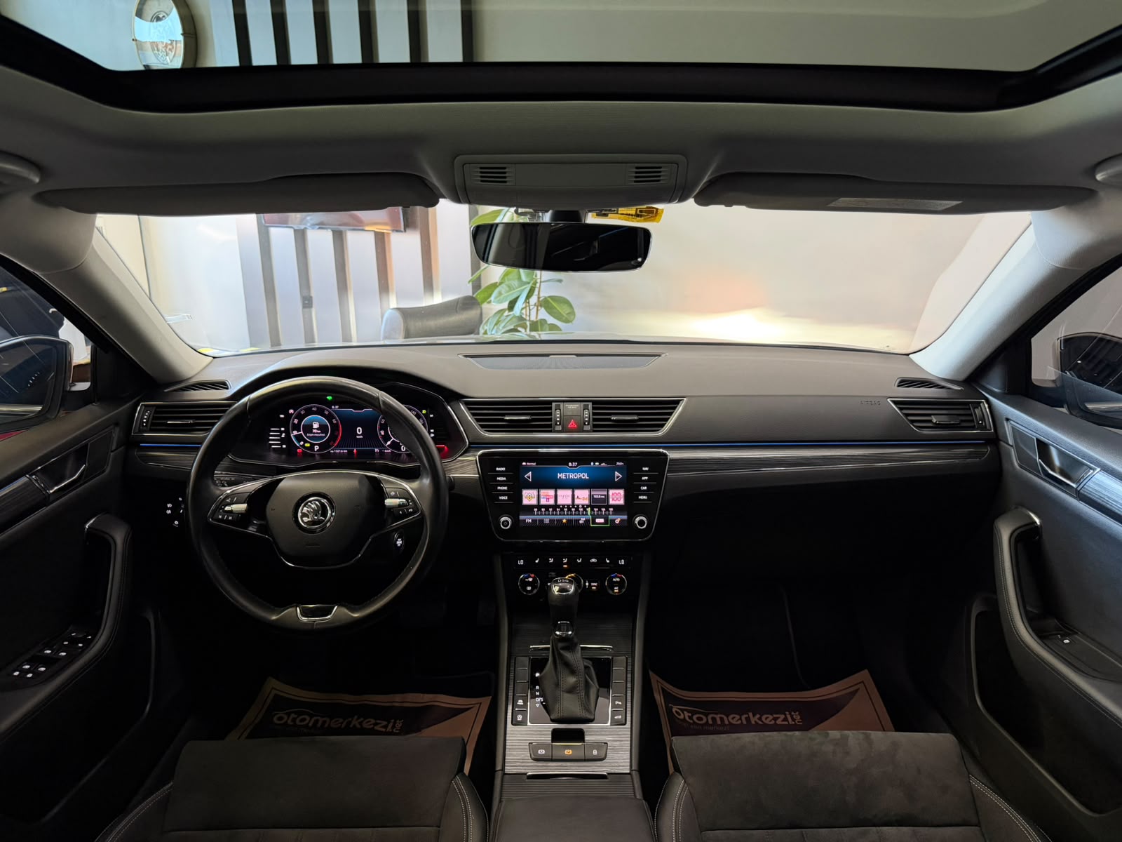 SKODA SUPERB 38