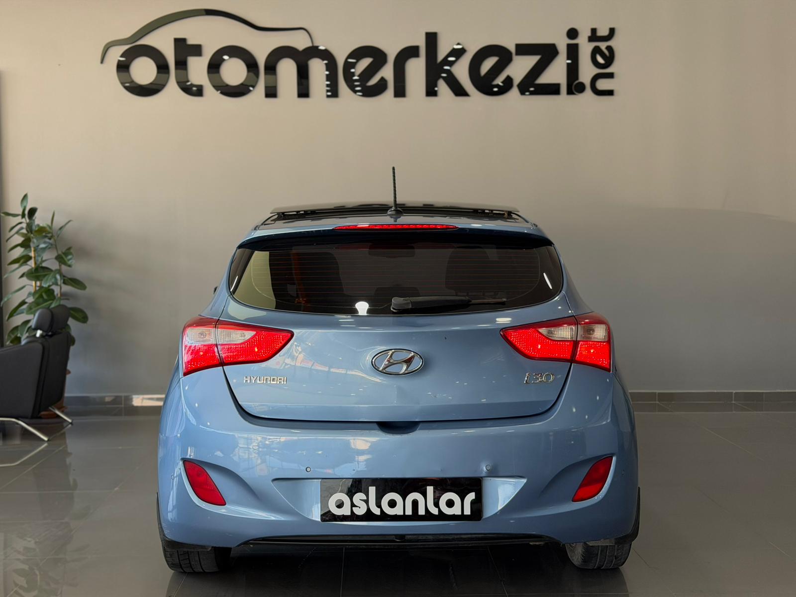HYUNDAI i30 7