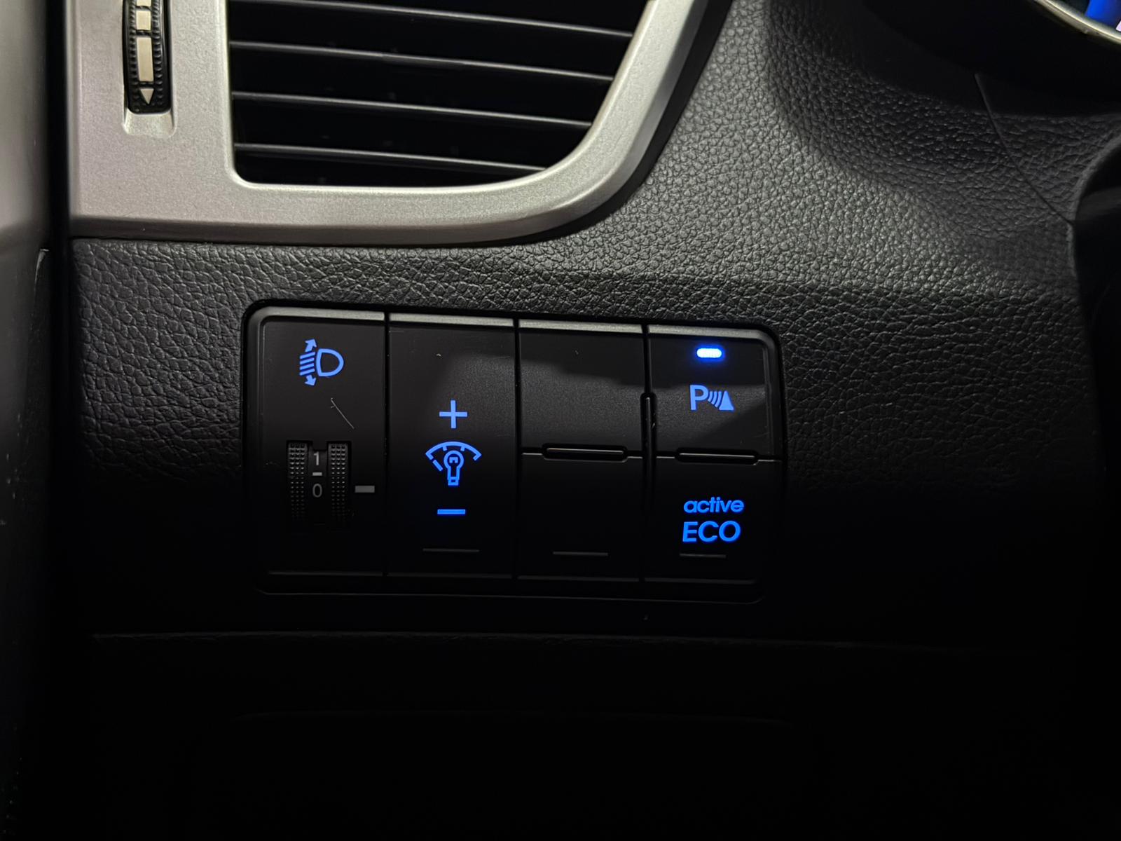 HYUNDAI i30 20