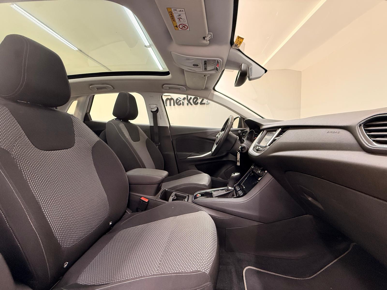 OPEL GRANDLAND 19