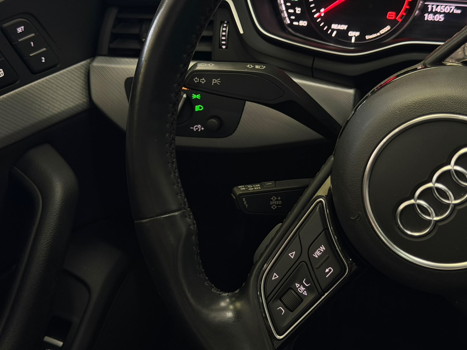 AUDI A4 15