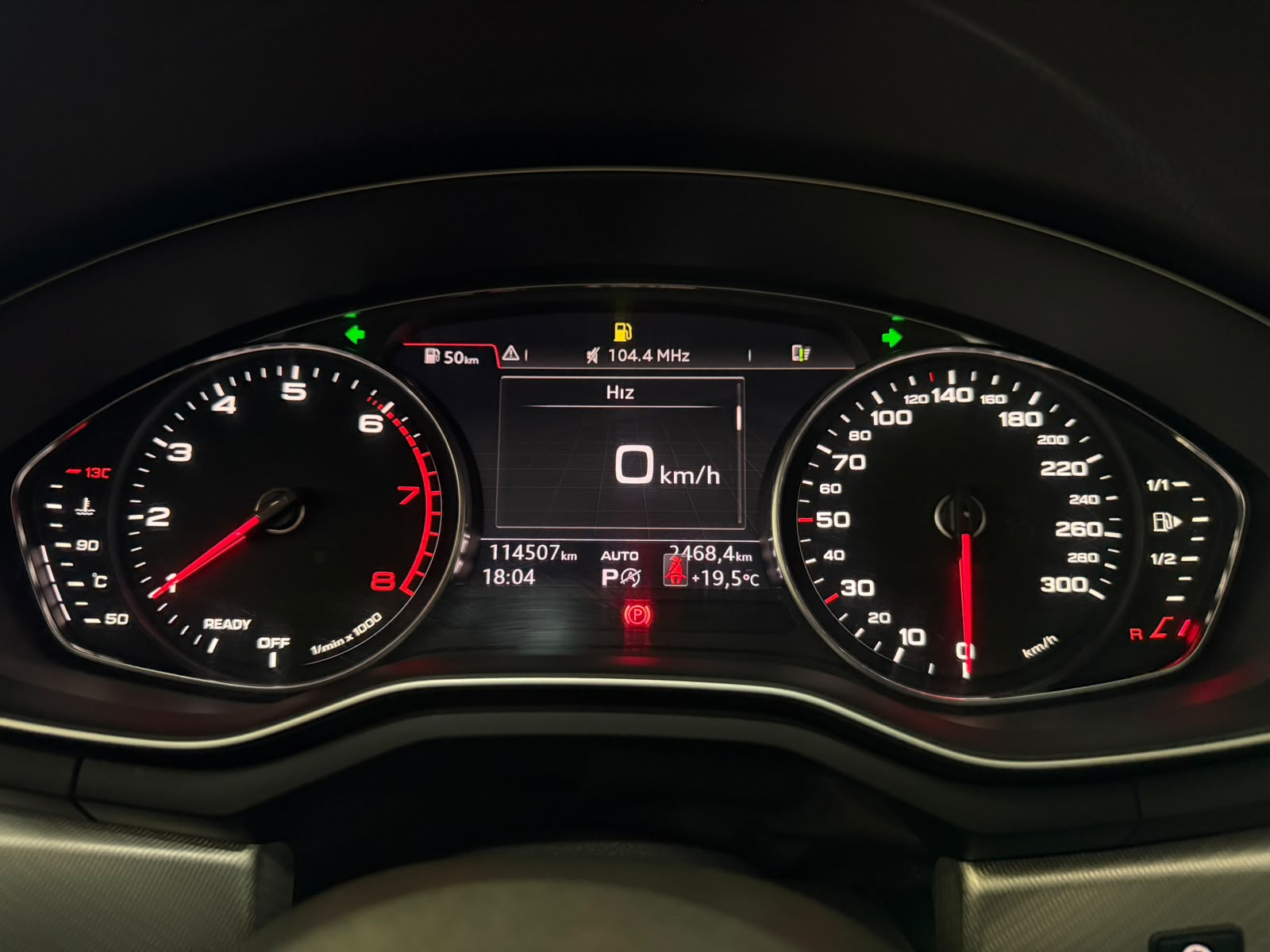 AUDI A4 27