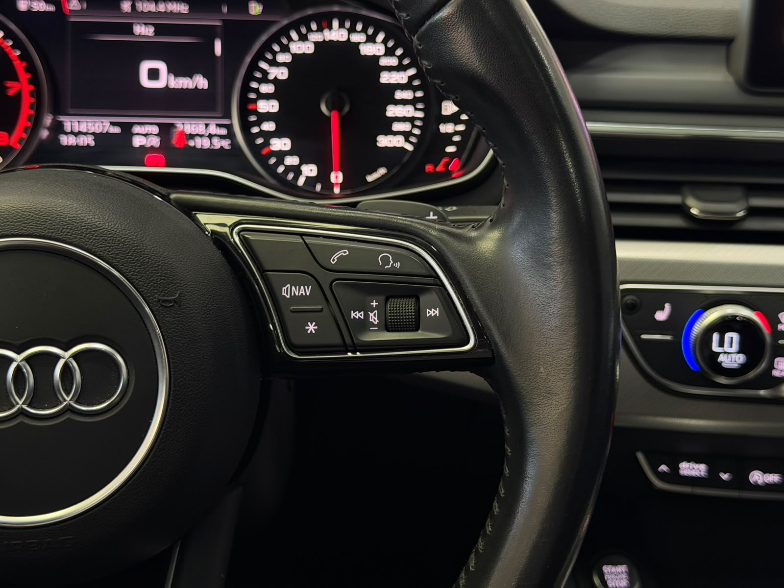 AUDI A4 36