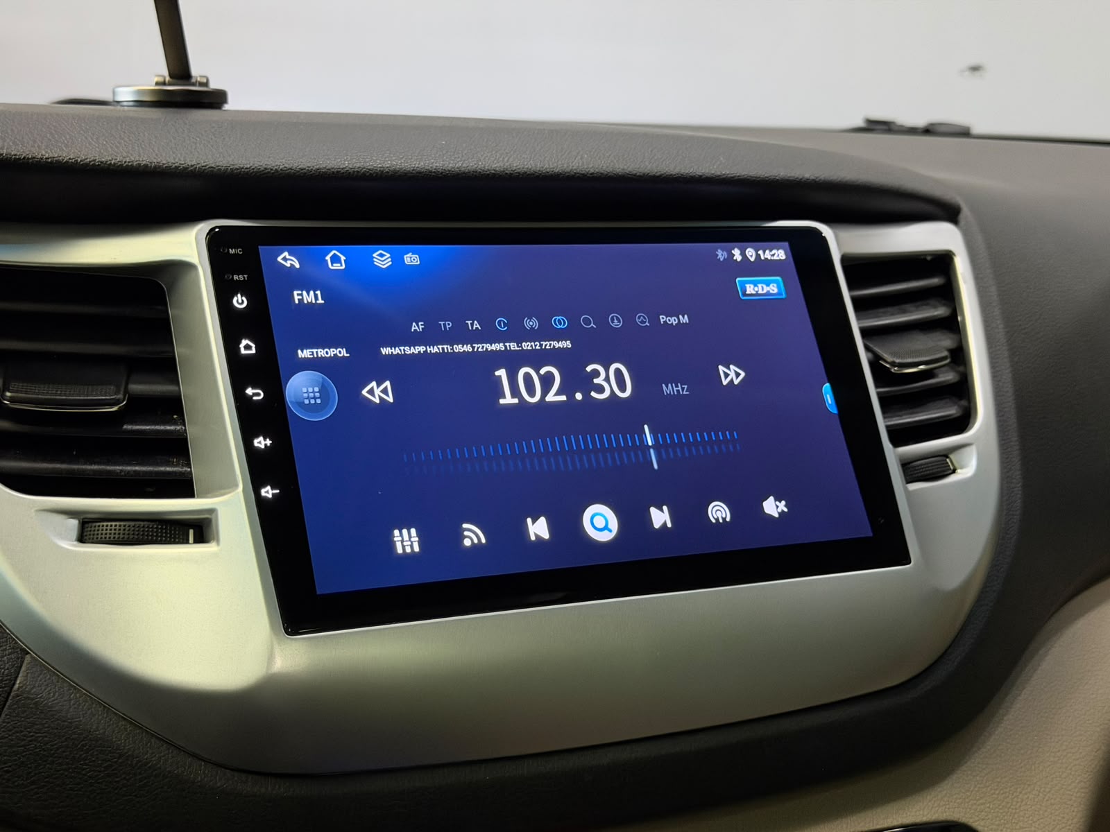 HYUNDAI TUCSON 23