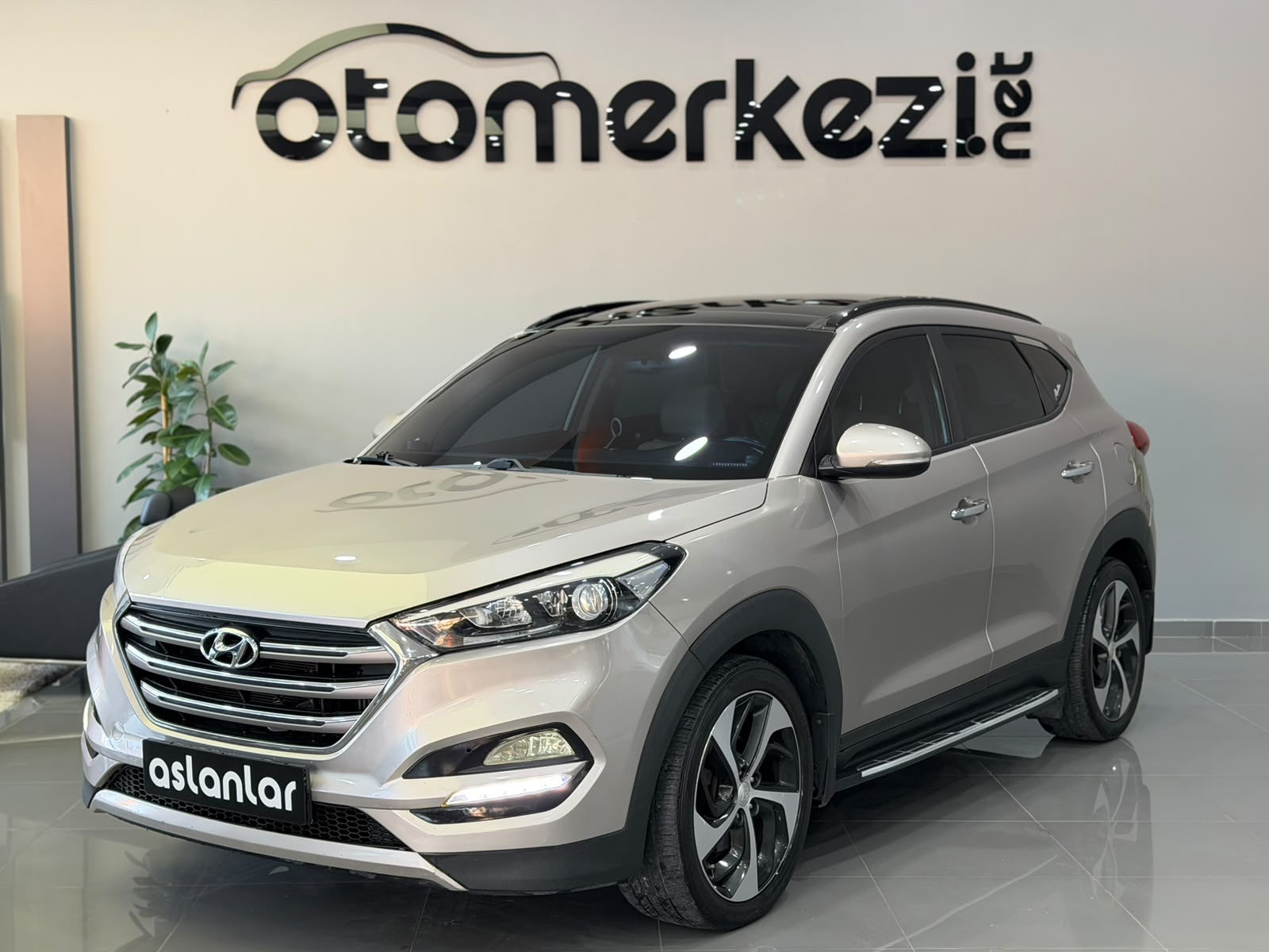 HYUNDAI TUCSON 31