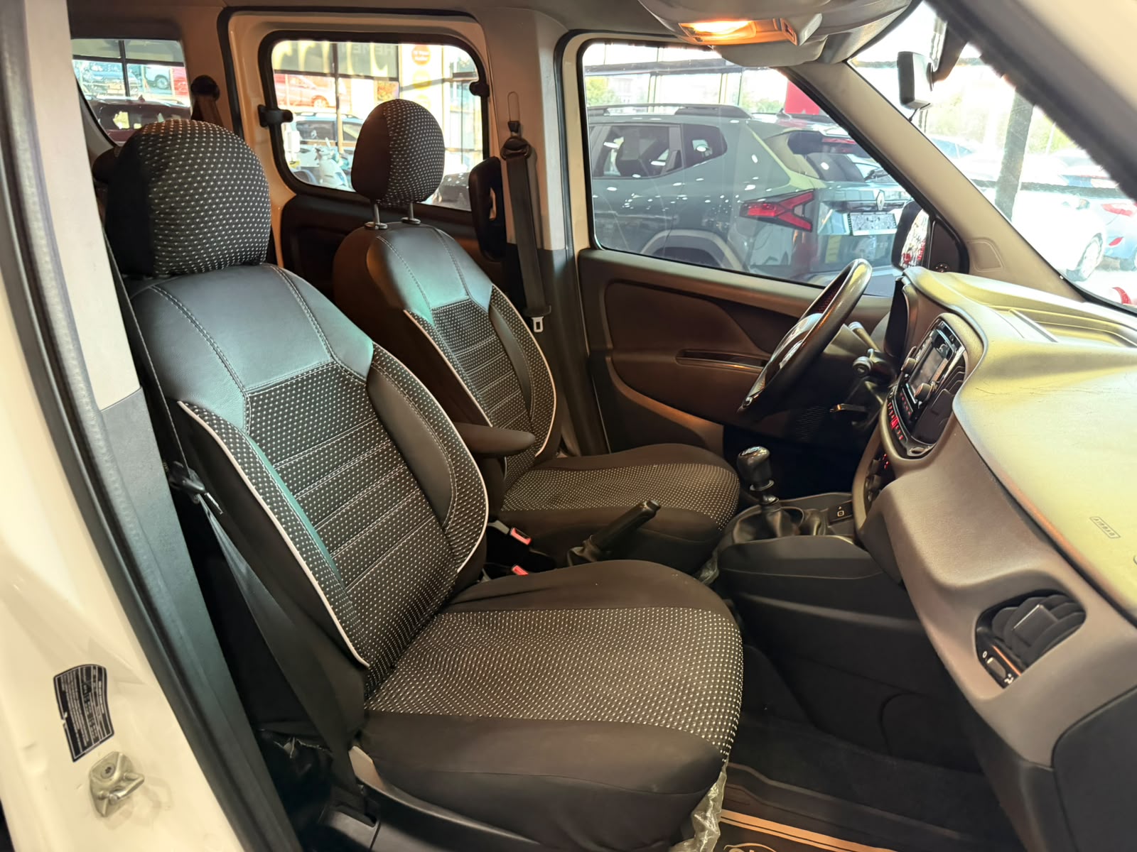 FIAT DOBLO 16