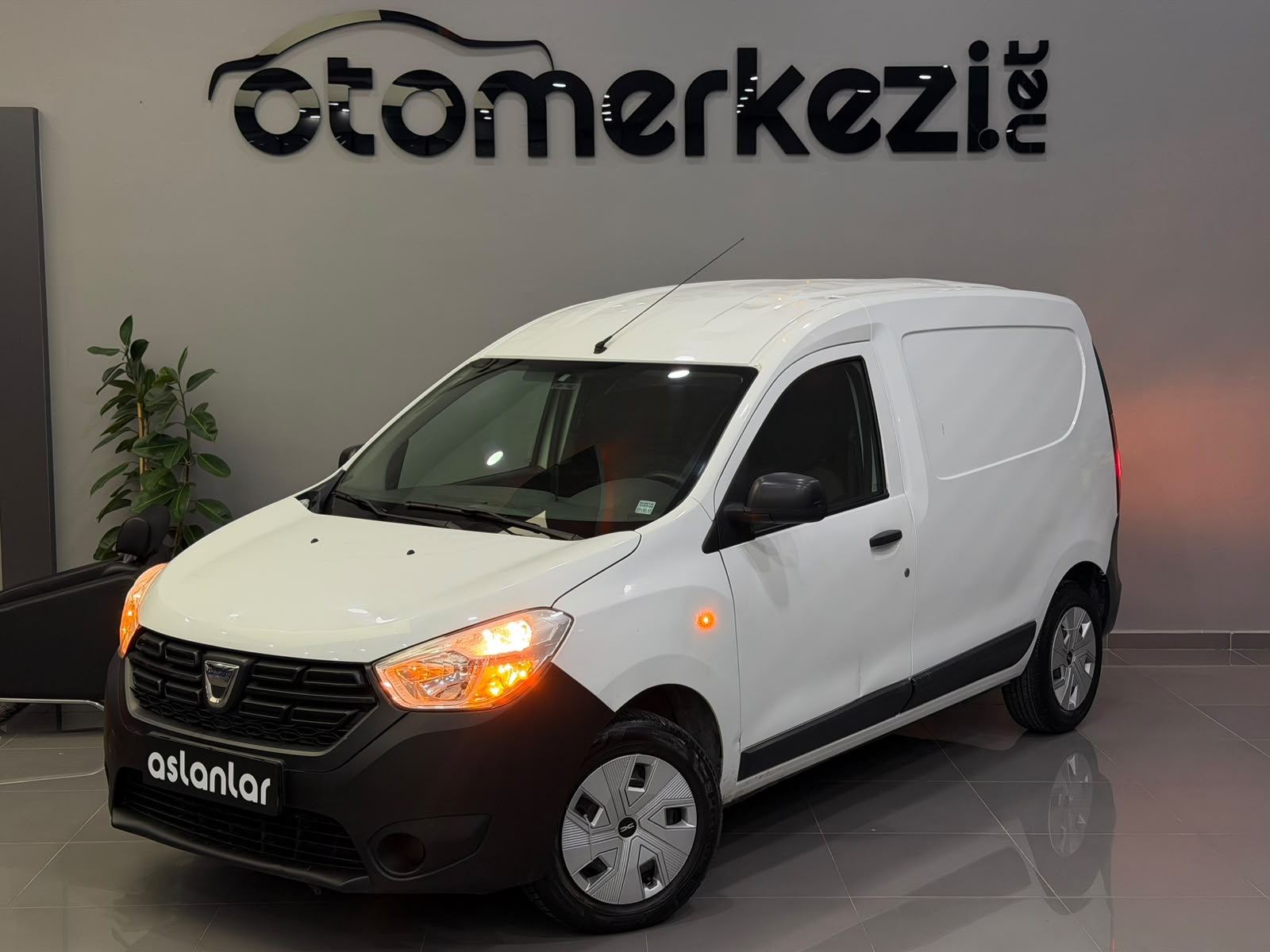 DACIA DOKKER 3