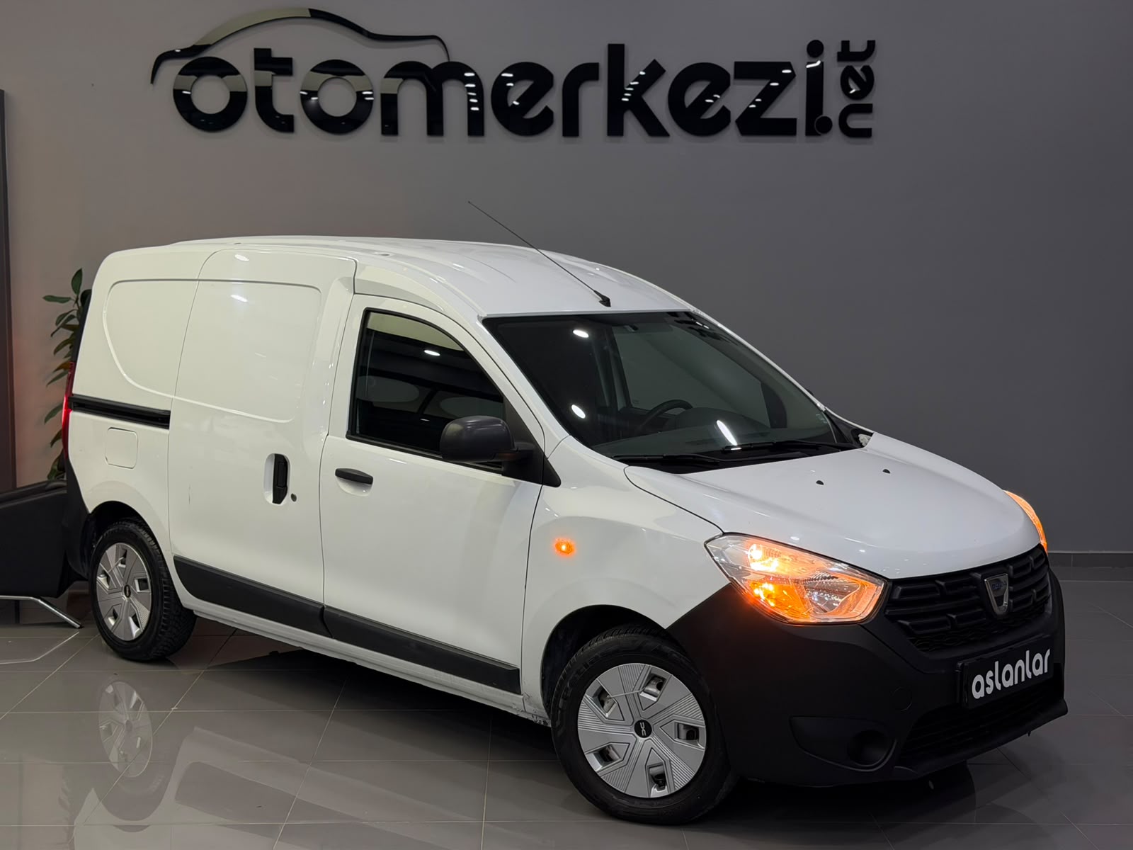DACIA DOKKER 14