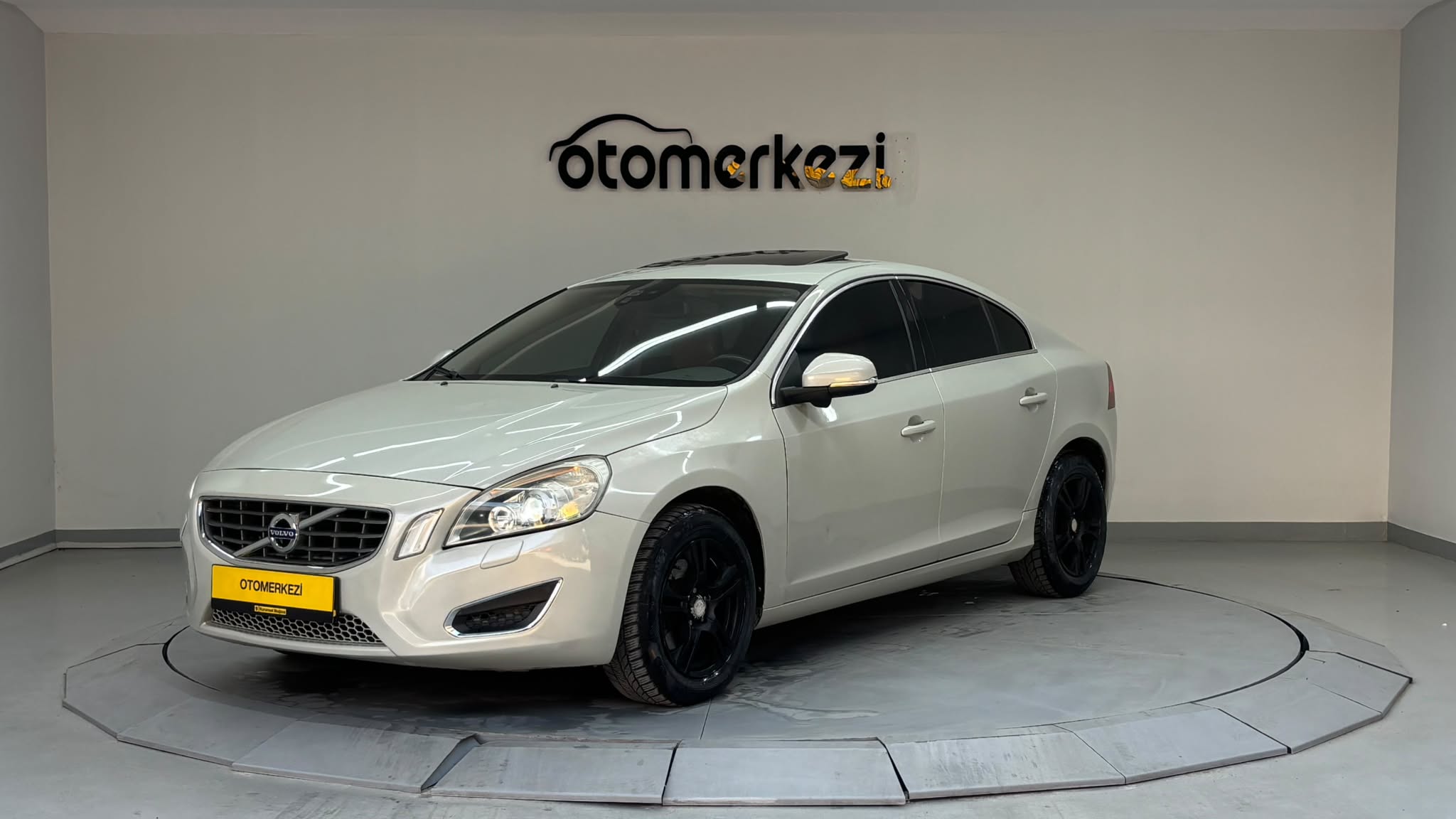 Volvo S60 1.6 T4 Advance Edition Powersshift