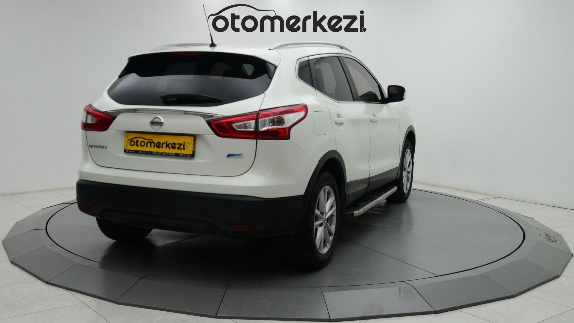 NISSAN QASHQAI 8