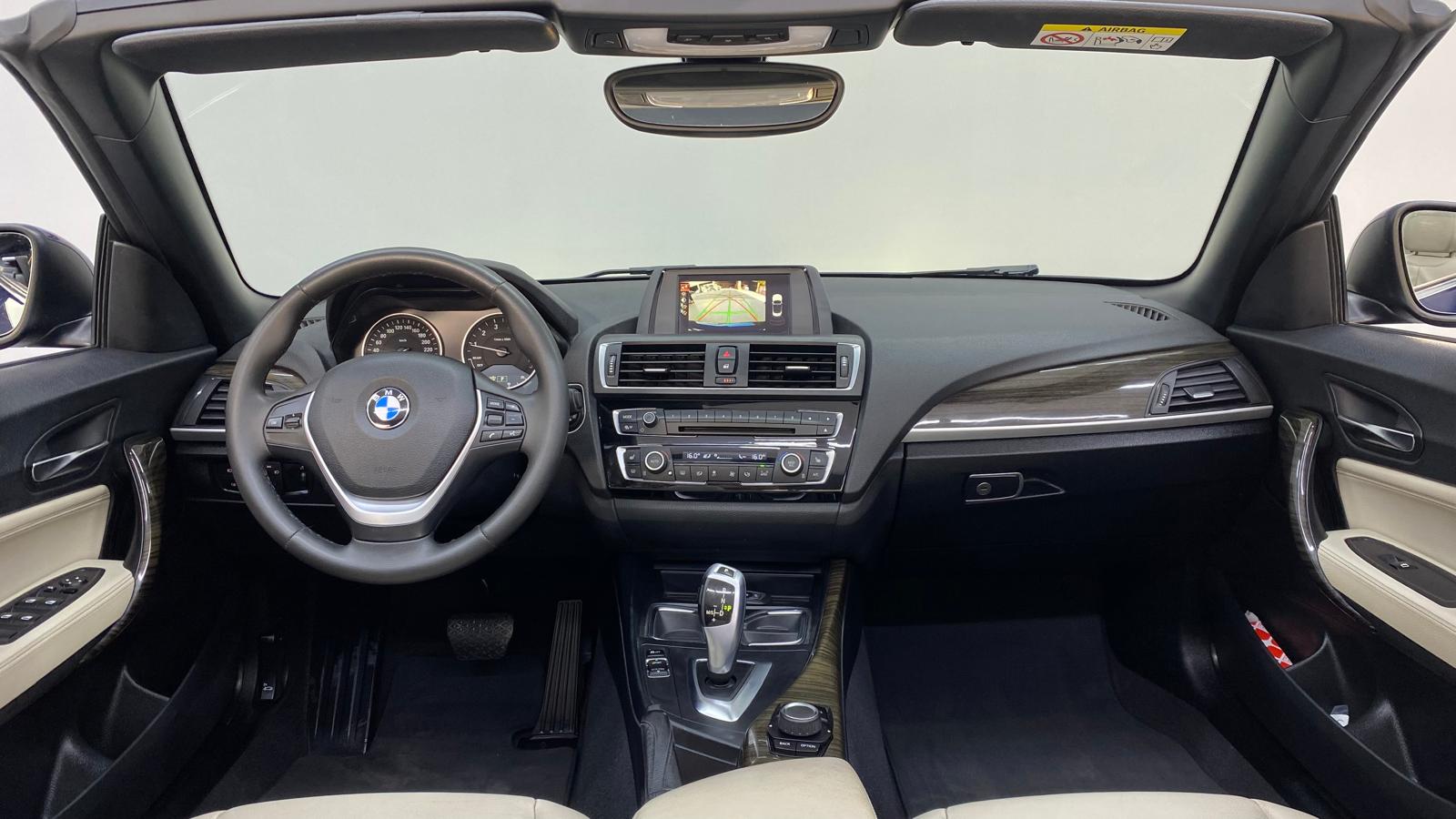 BMW 218i 9