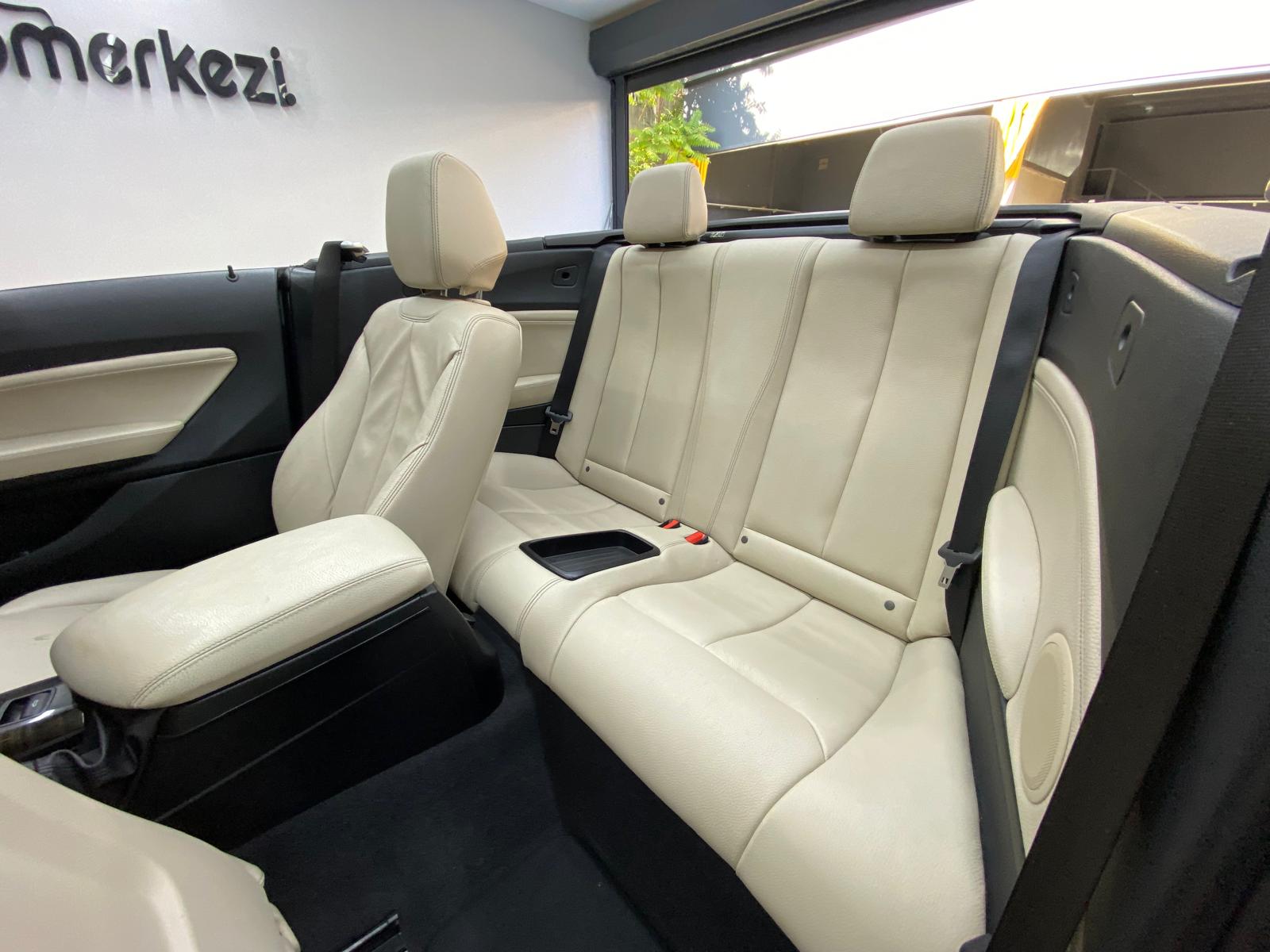 BMW 218i 14