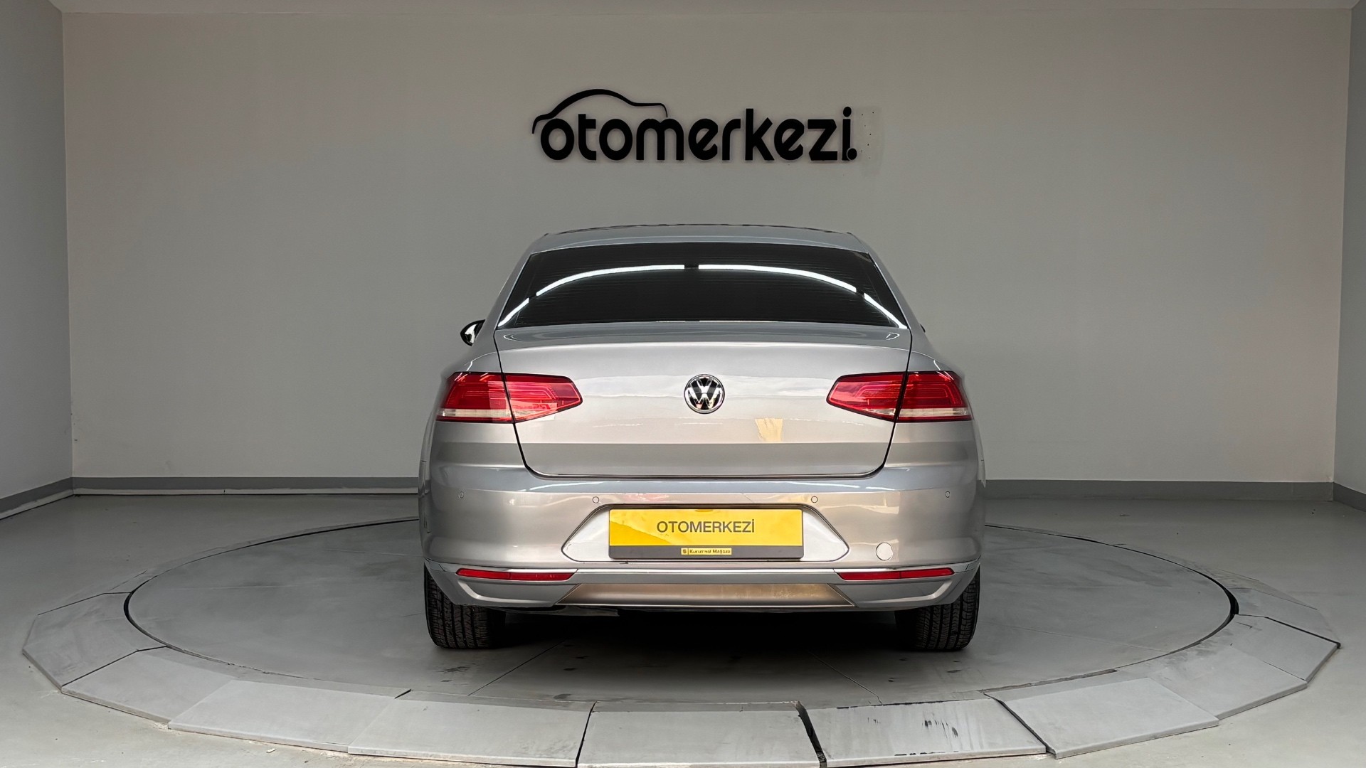VOLKSWAGEN PASSAT 3