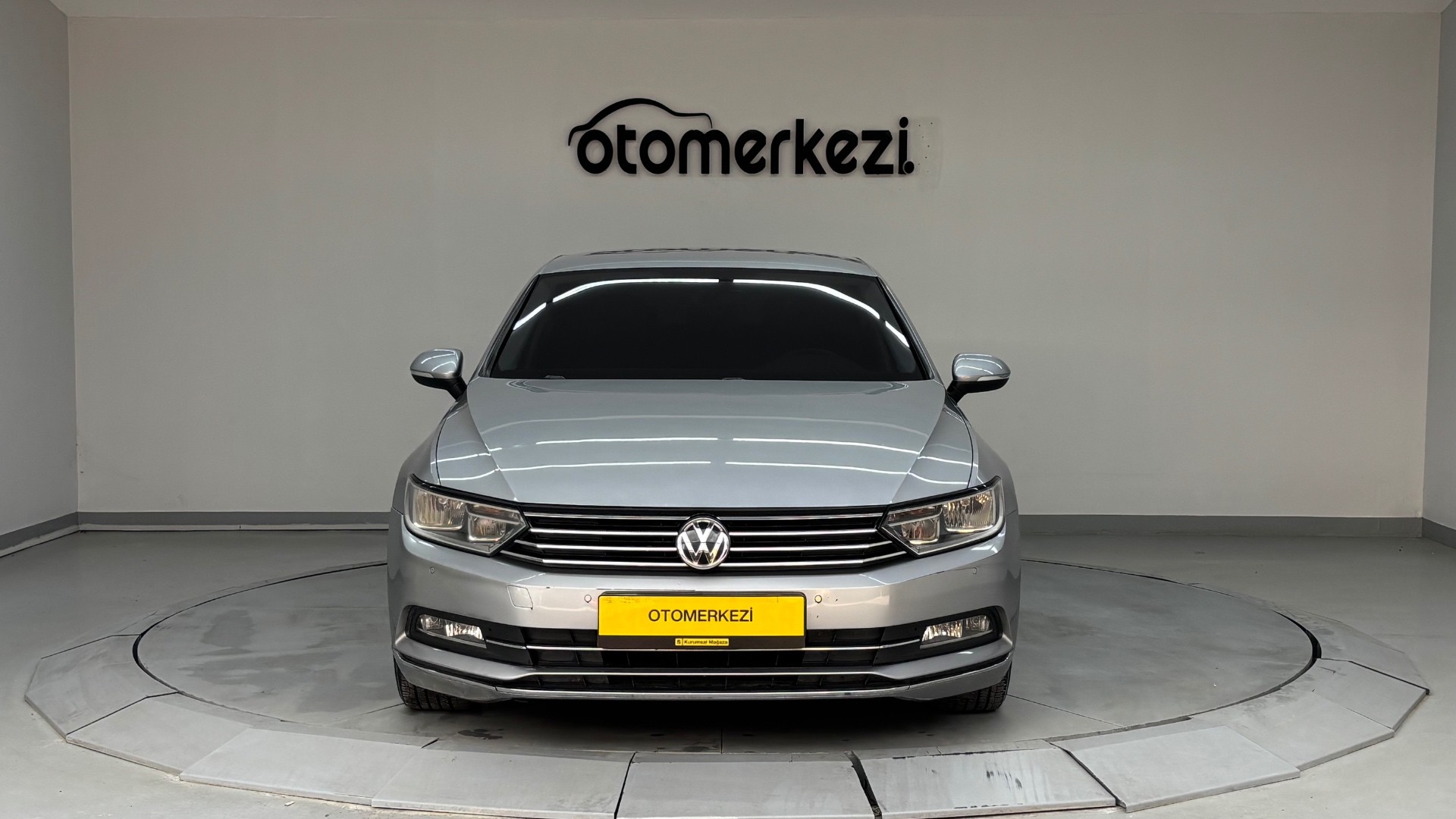 VOLKSWAGEN PASSAT 15