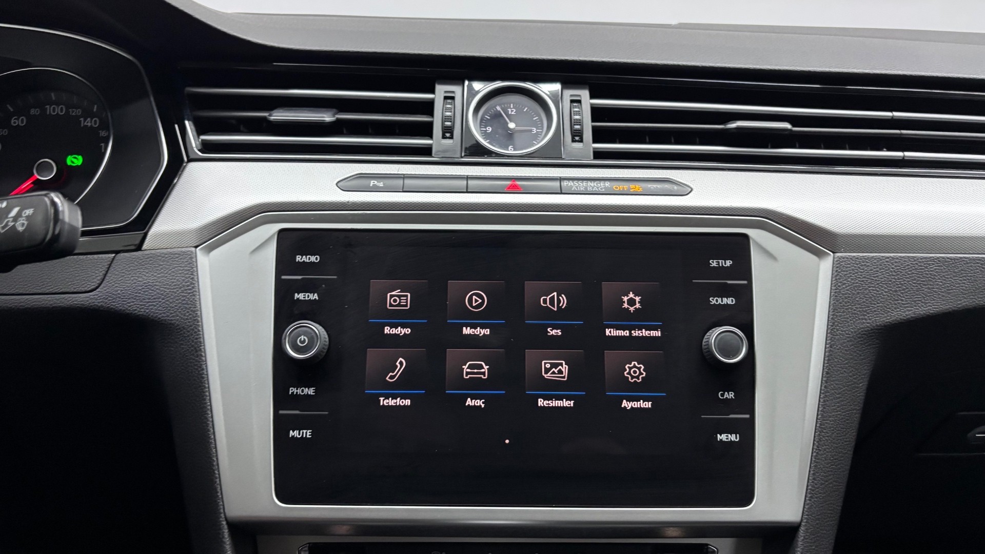 VOLKSWAGEN PASSAT 16