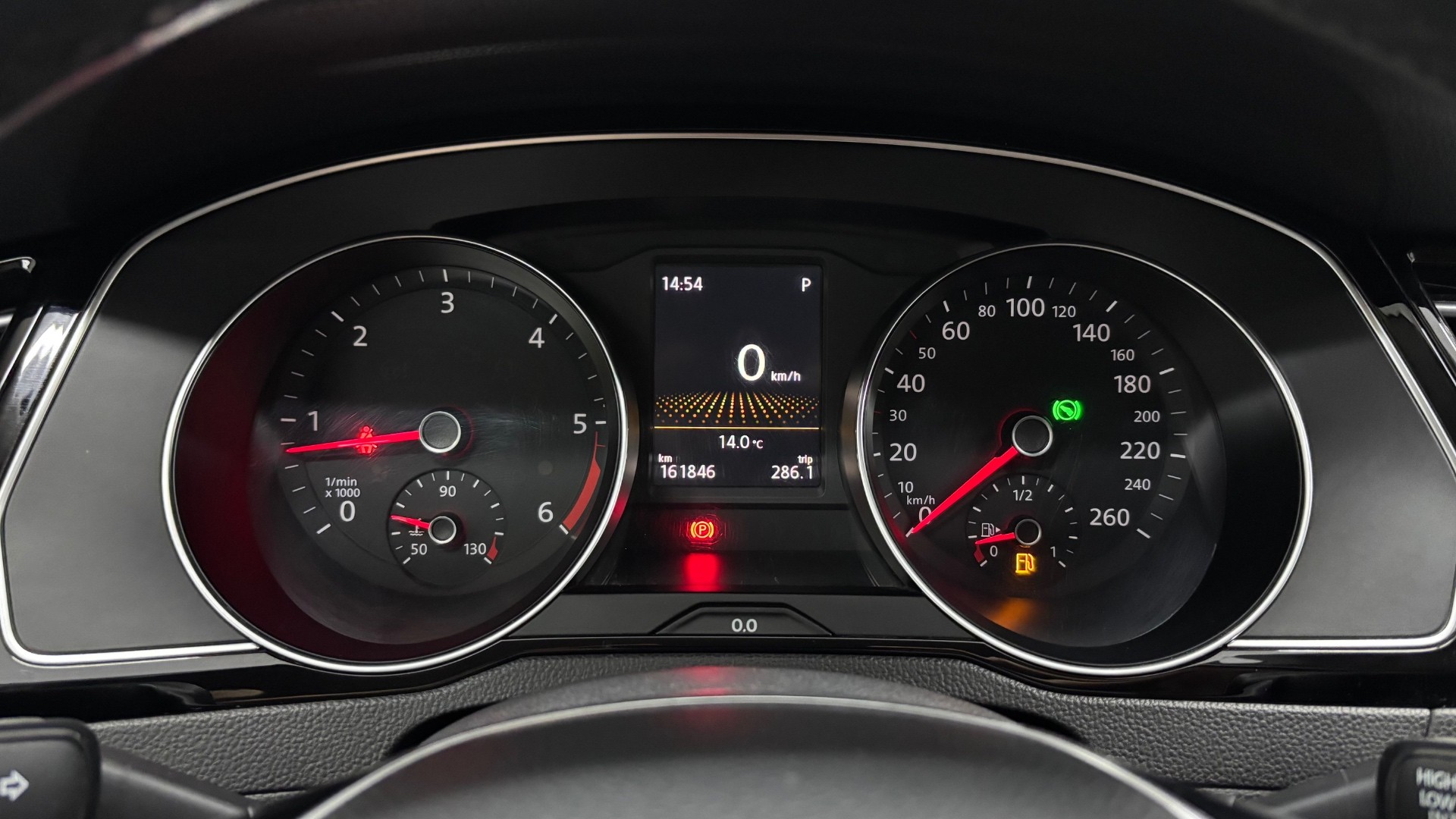 VOLKSWAGEN PASSAT 18