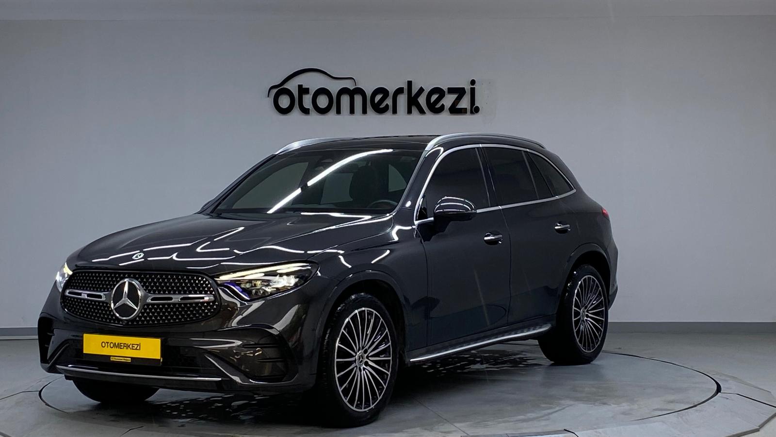 MERCEDES GLC 3