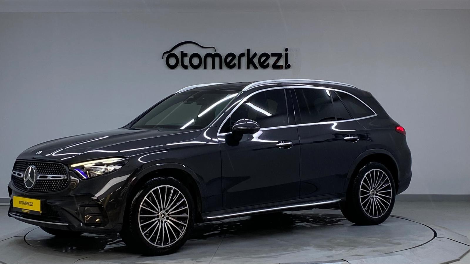 MERCEDES GLC 2