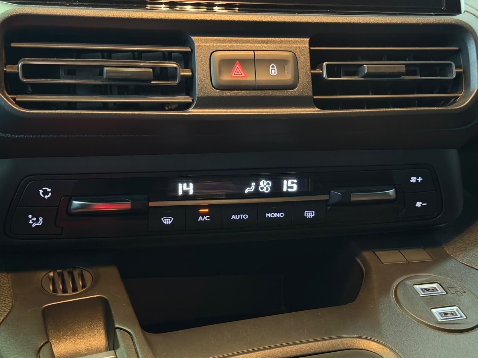 FIAT DOBLO 12