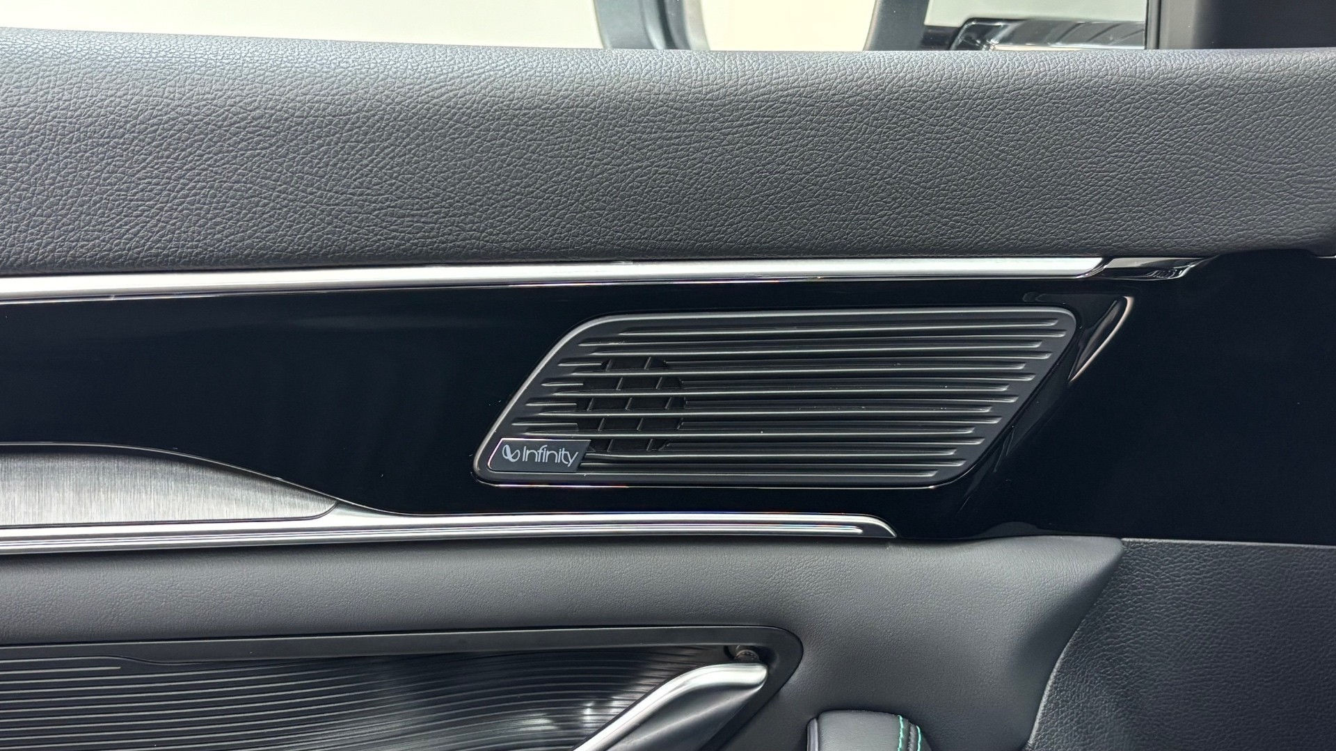 BYD SEAL 15