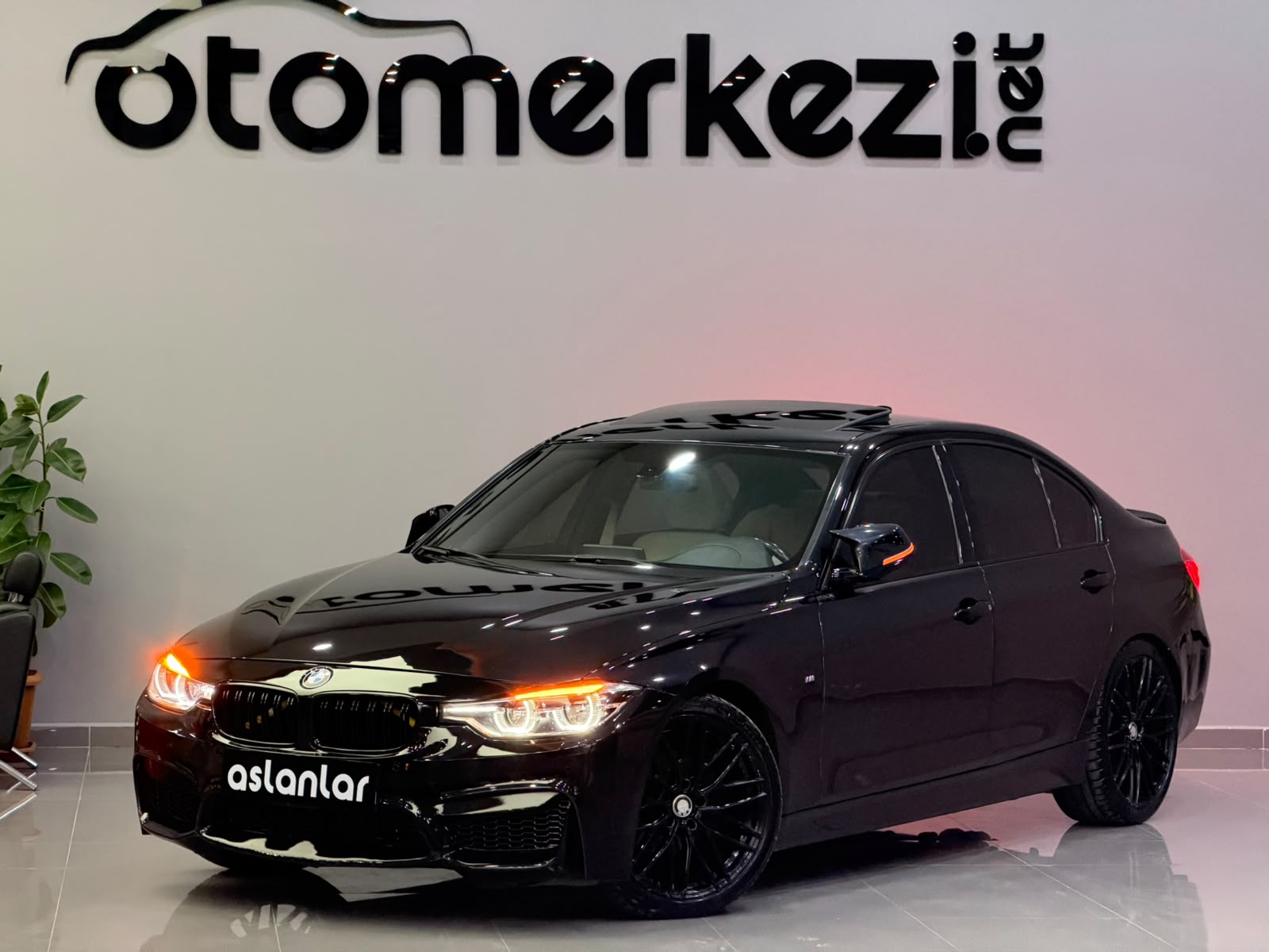BMW 320i 10