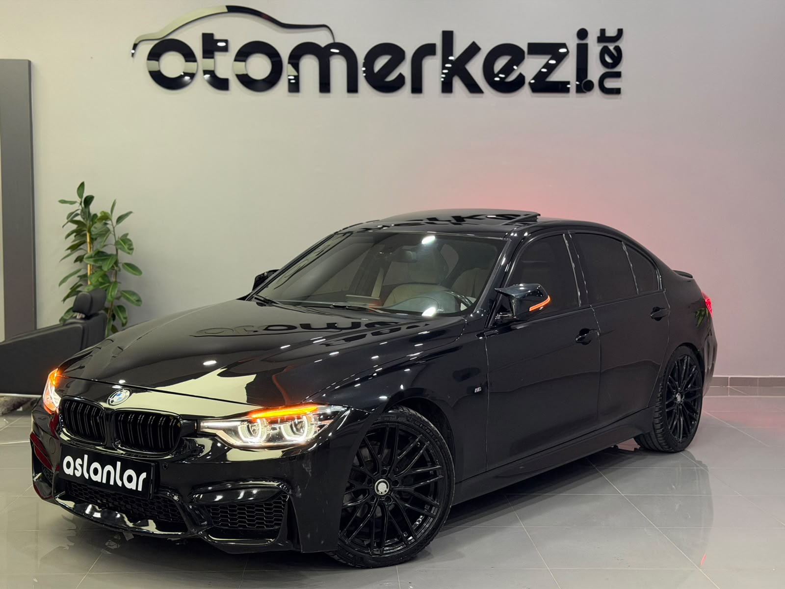 BMW 320i 31