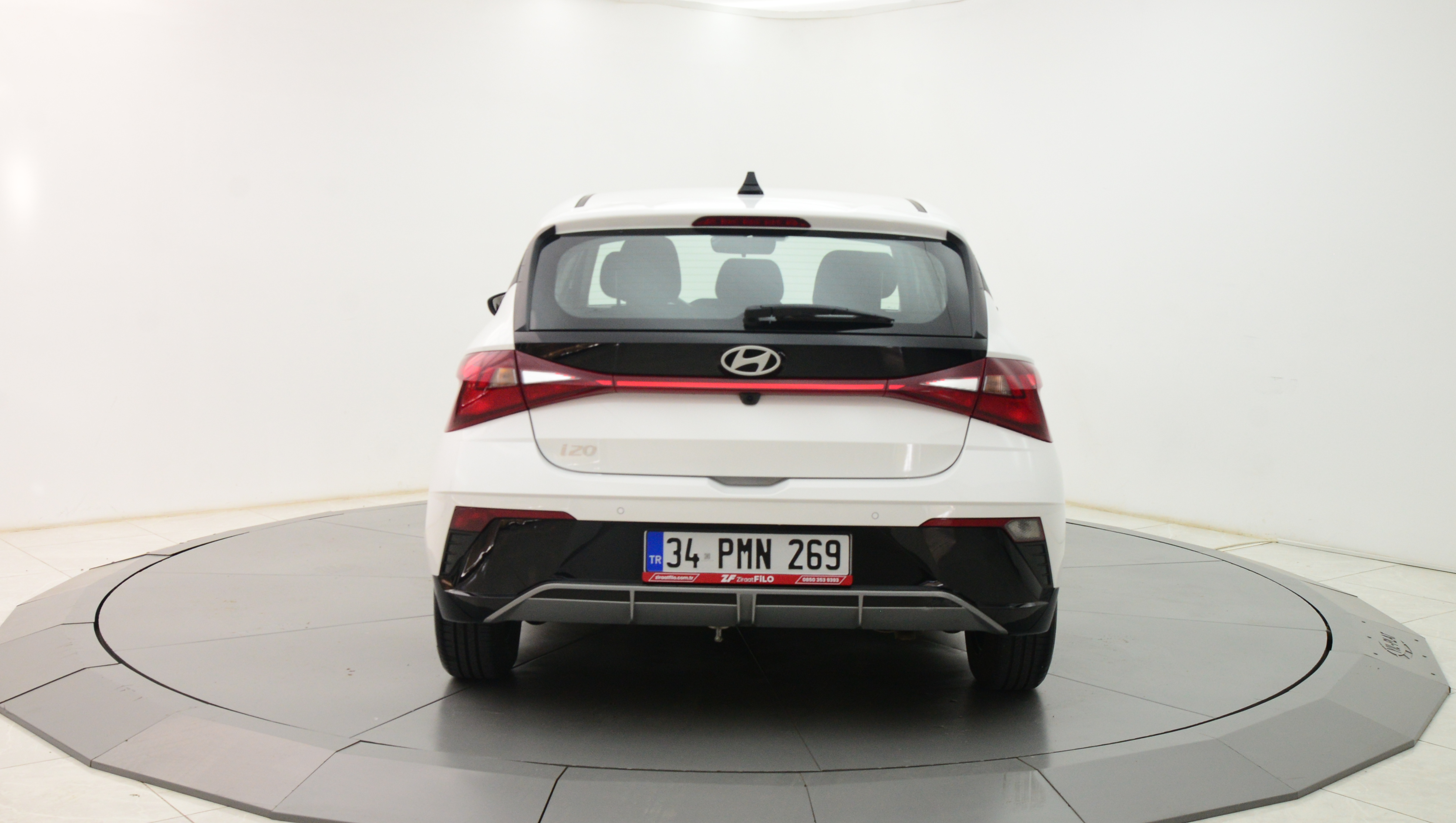 HYUNDAI i20 5