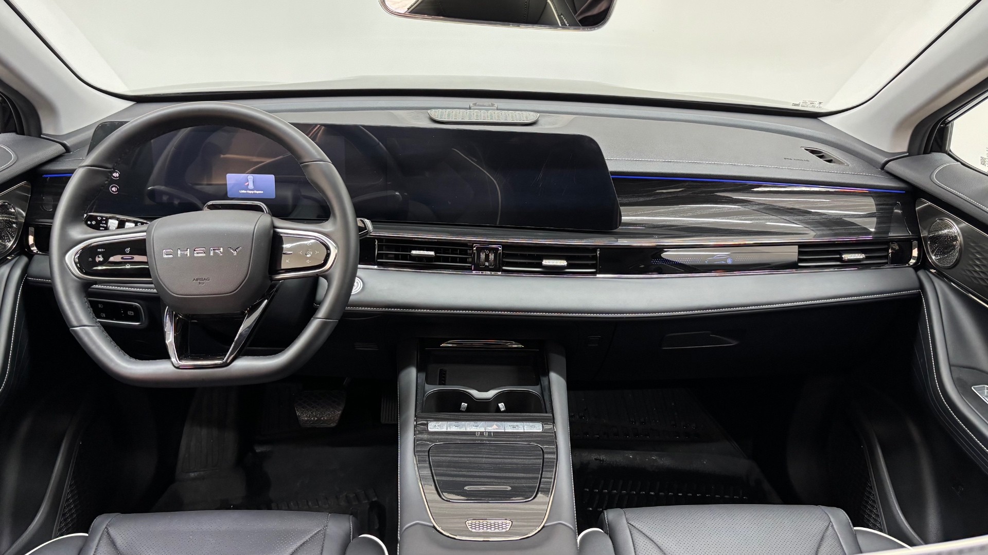 CHERY OMODA 27