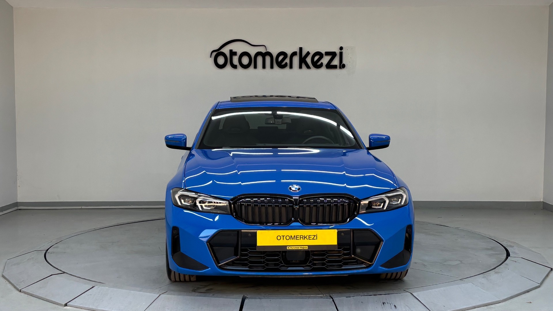 BMW 320i 6