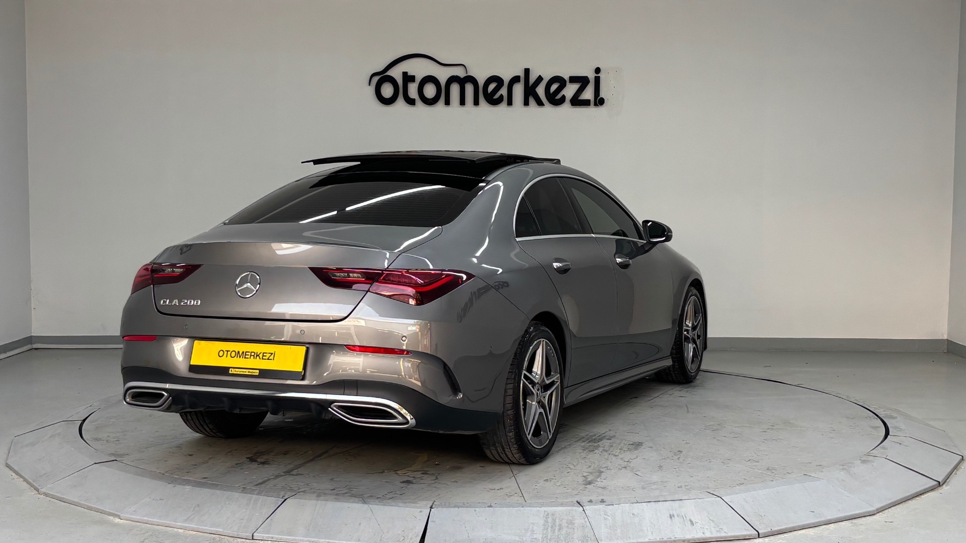 MERCEDES CLA 9