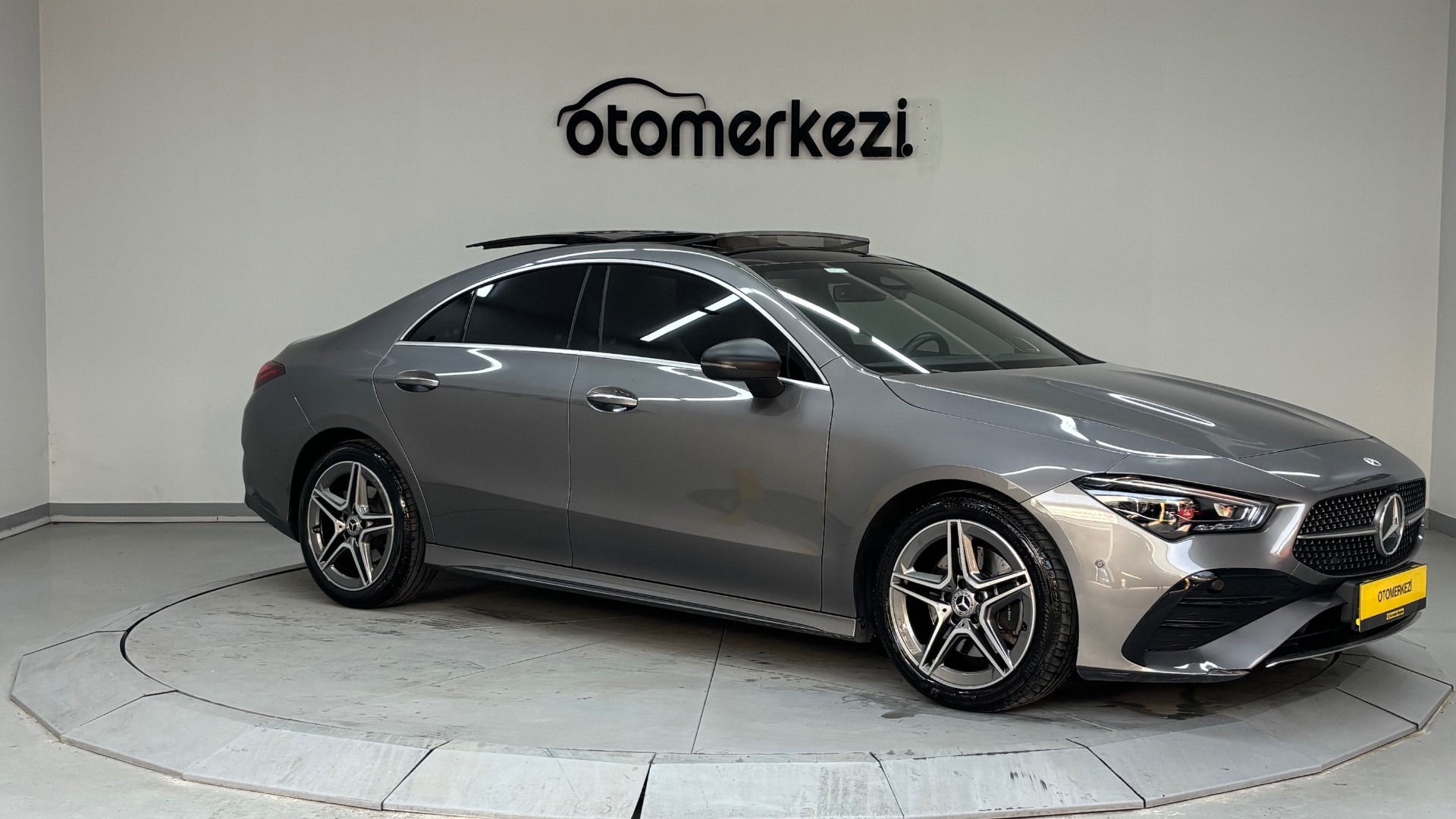 MERCEDES CLA 16