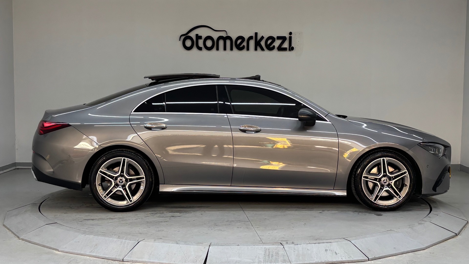 MERCEDES CLA 18
