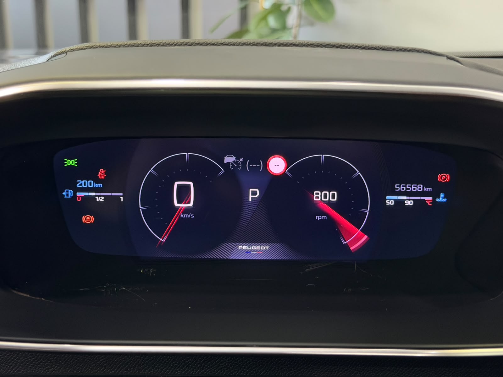 PEUGEOT 2008 13