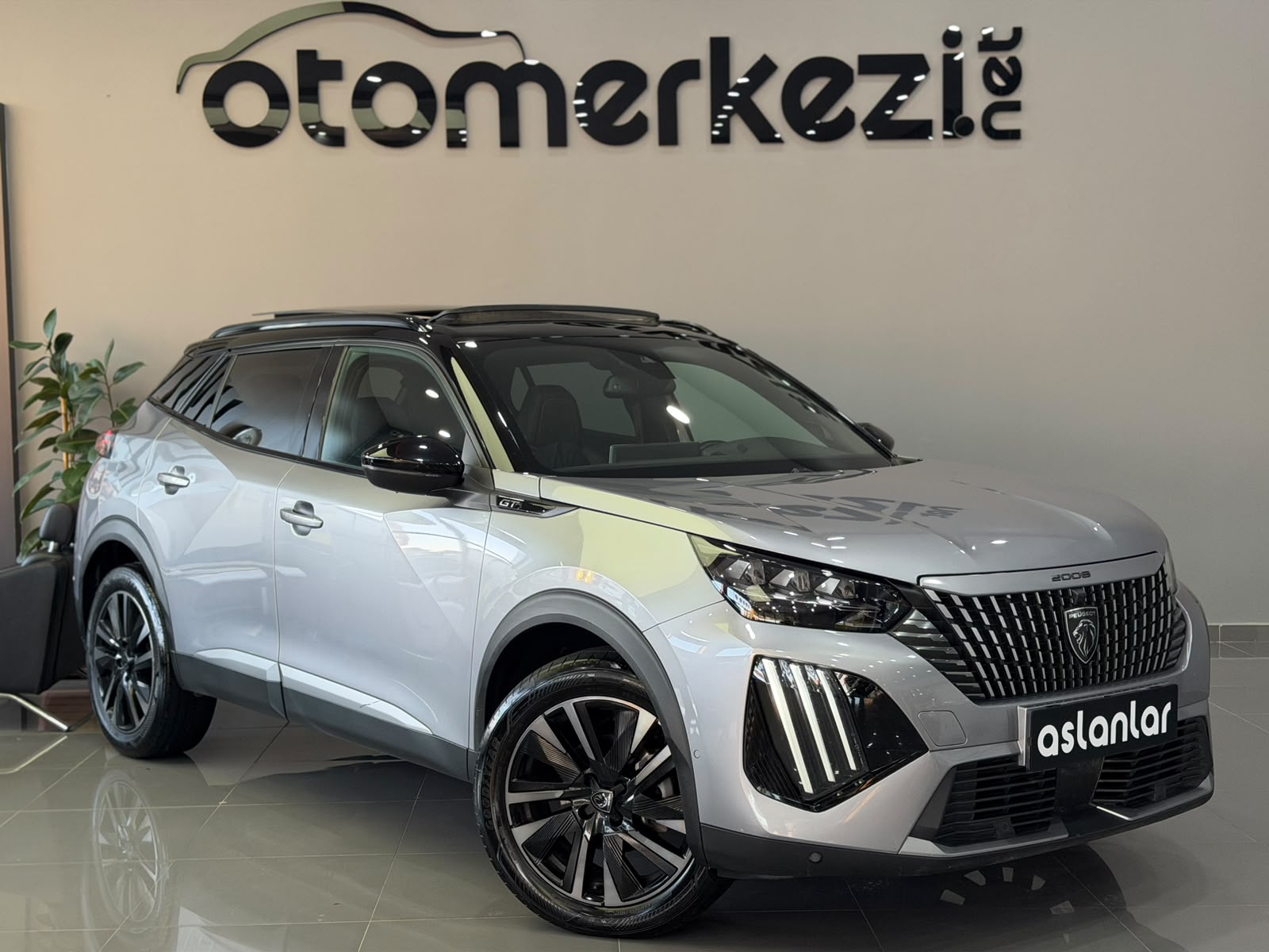 PEUGEOT 2008 26
