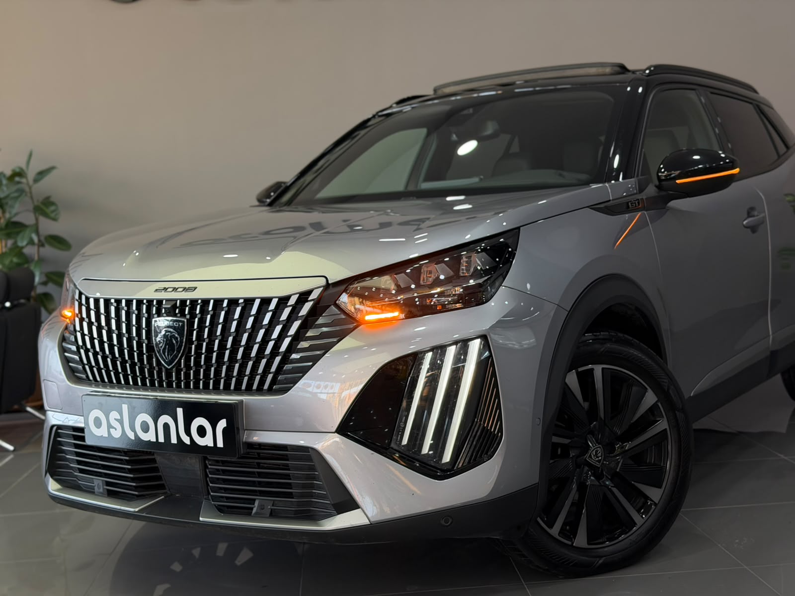 PEUGEOT 2008 27