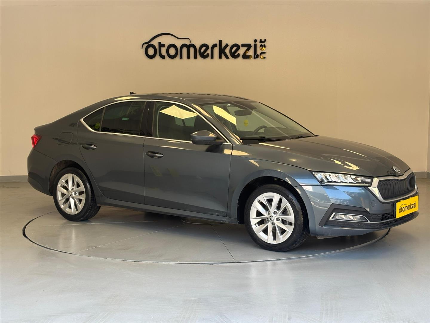 SKODA OCTAVIA 5